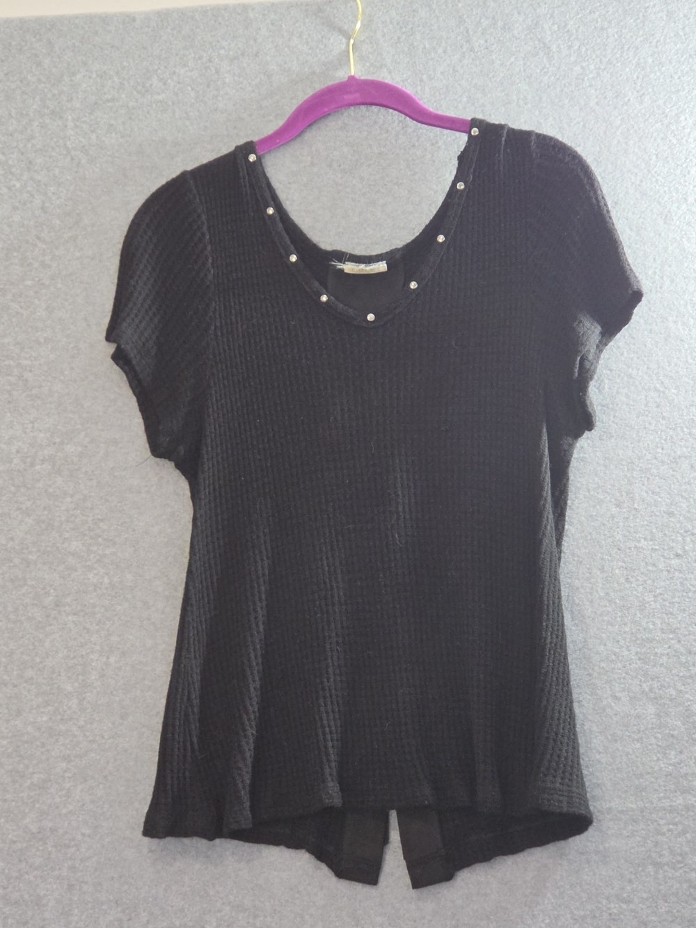 Vocal Black Short-Sleeve Studded V-Neck Tee